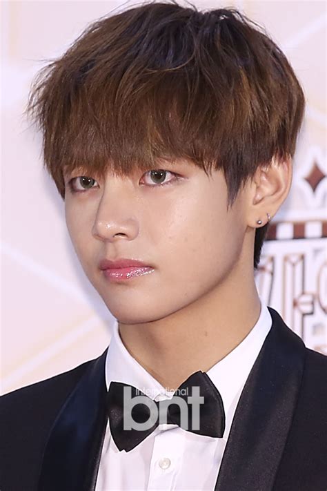 Bnt포토 방탄소년단 뷔 女心 싹쓸이하는 비주얼 2015 가요대축제 Bnt뉴스