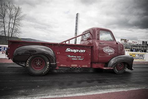 Snap-On Truck Photograph by John Chambers - Fine Art America