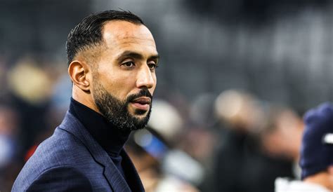 Mercato Om Benatia A Trouv Un Autre Lat Ral Droit