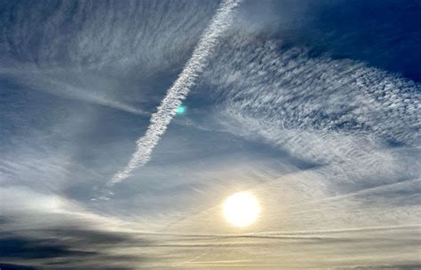 Robert F Kennedy Jr Promises to End Chemtrails | The Most Revolutionary Act