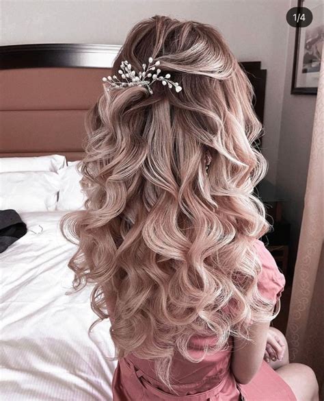 Pin by Elena Chernıkova on Причёски на свадьбу Blonde wedding hair