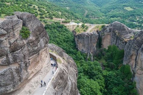 Full Day Trip From Athens To Meteora By Train Athens Project Expedition