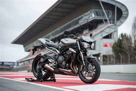 Triumph Street Triple RS Launched In India At INR 10 55 Lakh AUTOBICS