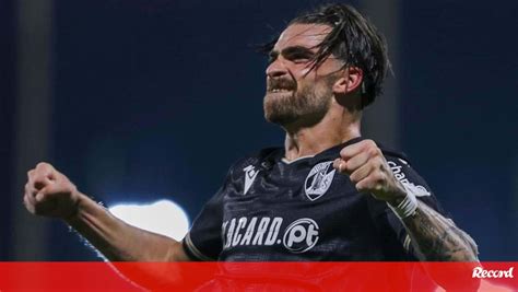 Jota Silva Prepara A Inevitável Saída Do V Guimarães V Guimarães Jornal Record