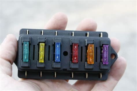 Motorcycle Fuse Box Universal 6 Fuses Yamaha Suzuki HONDA Kawasaki No