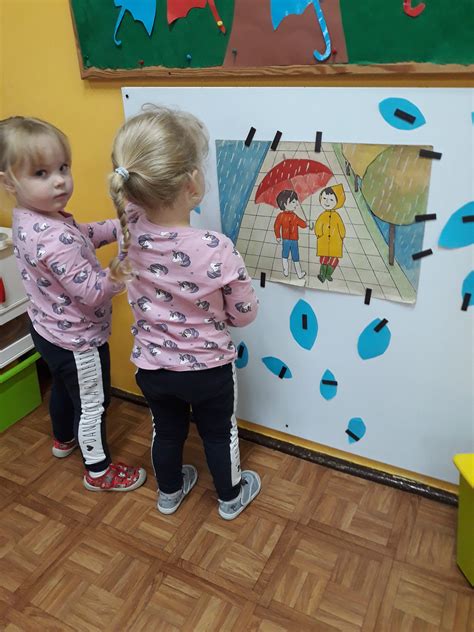 Kolorowe Parasole Przedszkole Nr 90 Im Jana Brzechwy W Poznaniu