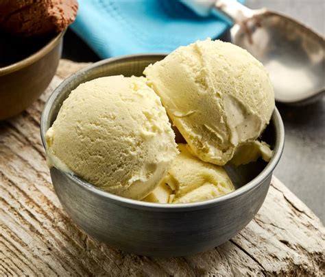 Sweetened Condensed Milk Ice Cream Recipe | Pomerantz Cooking