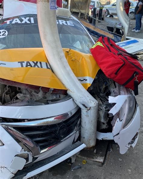 Fuerte Choque En Reynosa Deja Saldo De Un Taxista Sin Vida Y 14 Lesionados Noticias24siete