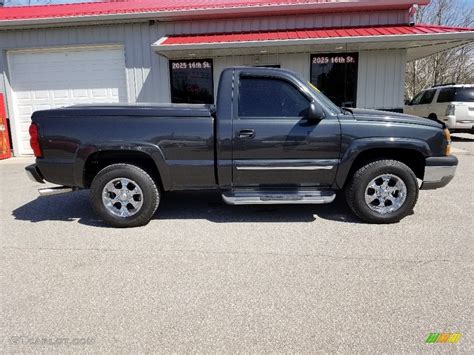 2004 Dark Gray Metallic Chevrolet Silverado 1500 Ls Regular Cab 4x4 126759913