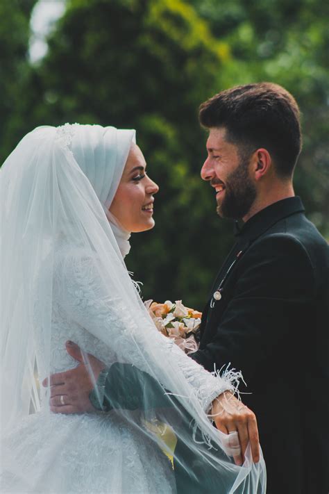 wedding photo shoot  behance