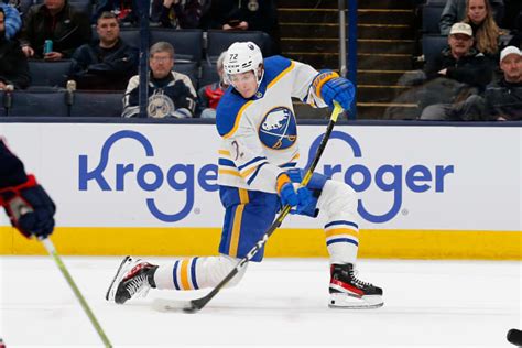 Tage Thompson Ties Nhl Record For Most Goals In A Period The Hockey News