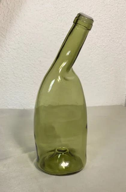 ANCIENNE XXÈME BOUTEILLE vase soliflore en verre déformé EUR 16 00