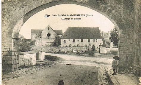 Photos Et Carte Postales Anciennes De Saint Amand Montrond Mairie De