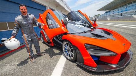 Hypercar $1 Million Mclaren Senna Is The BEST Car In The World ...