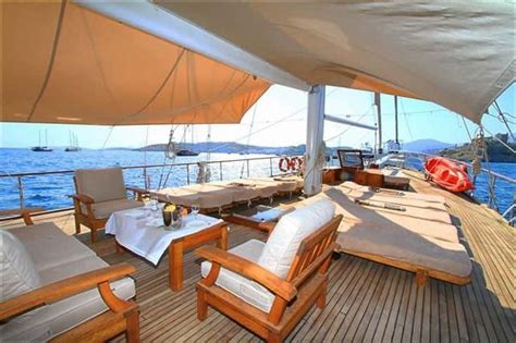 Gulet Victoria On The Waterfront Italy Gulet Charter Italy By Yacht