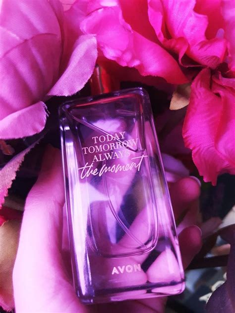 Noua apă de parfum Avon Today Tomorrow Always The Moment pentru femeia