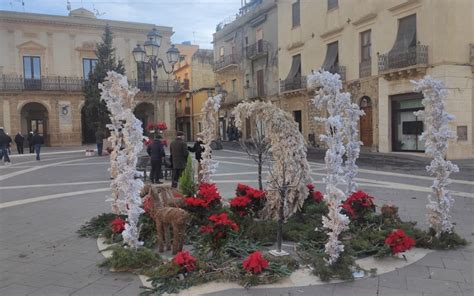 Niscemi Domani Sera Si Accende Il Natale Luci E Canti Natalizi Aprono