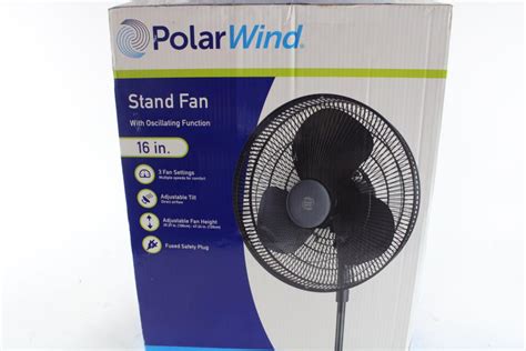 Polar Wind 16" Stand Fan | Property Room