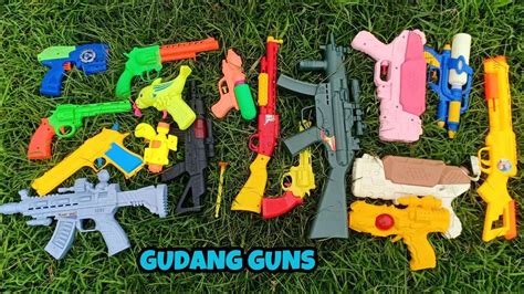 Mengumpulkan Mainan Tembak Tembakan Sniper Gun Ak Dan Shot Gun