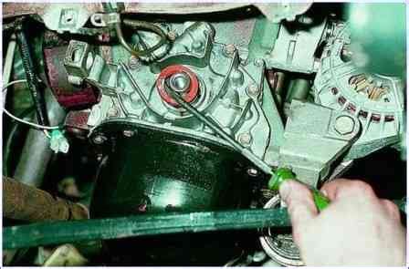 Replacing The Crankshaft Seals Vaz