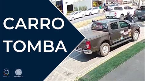 28 06 23 CARRO TOMBA APÓS BATER EM OUTRO VEÍCULO NA AV DAS EMBAÚBAS