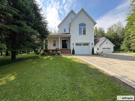 Maison à paliers multiples à vendre Bromont 4 chambres 1078264