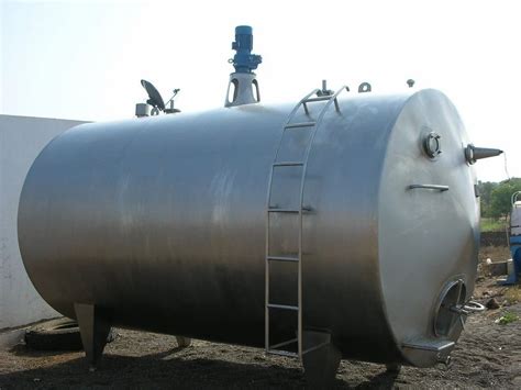 Milk Dairy 25000 Litre Stainless Steel Milk Storage Tanks At Rs 856000