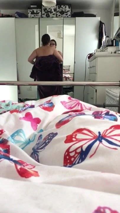 Samantha Taking Off Her Robe Amateur Amateur Porn XHamster
