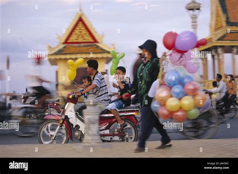 Cambodia Phnom Penh Tonle Sap River Sisowath Quay Street Scene No