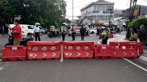 Di Kota Bandung Penutupan Jalan Mulai Diberlakukan Siang Hari