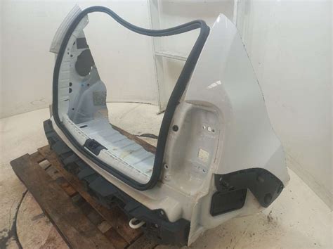 PAINEL TRASEIRO RENAULT DUSTER 1 6 2020 Renault