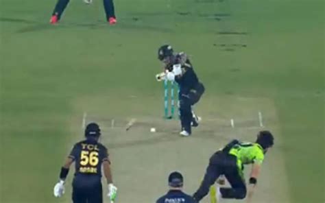 Unplayable Stuff Shaheen Afridi S Fiery Delivery Breaks Mohammad