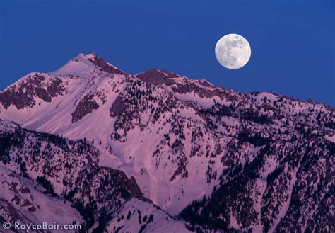 Into The Night Photography Moonscapes Photographing A Full Moon With