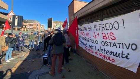 Cospito Presidio A Palazzo Di Giustizia Di Torino Contro Il 41 Bis