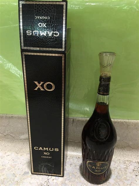 COGNAC CAMUS XO OLD DECANTER Tall Food Drinks Alcoholic Beverages