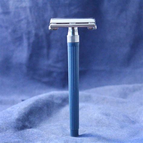 Vintage Gillette G1000 Safety Razor Darwin Shaving