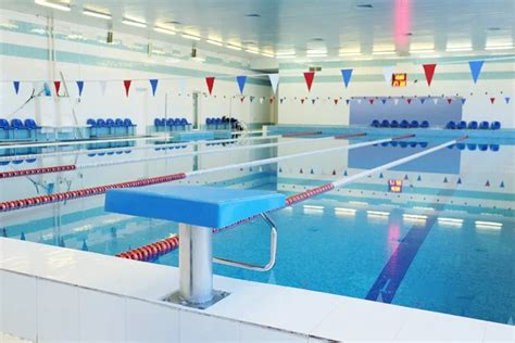 Empty new school swimming pool — Stock Photo © Andrey_Kuzmin #5312686