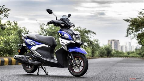 Yamaha 125cc scooters available with festive season benefits - BikeWale