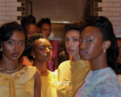 Makeup - Essence | Essence