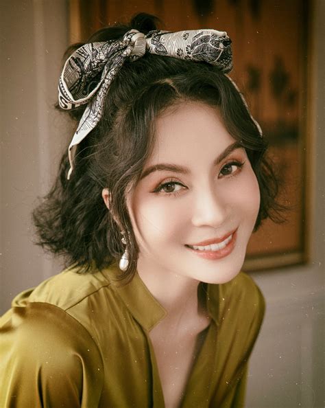 Nữ hoàng ảnh lịch Thanh Mai làm hot TikToker ở tuổi U50