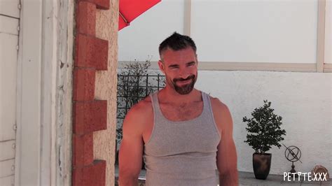 Asian Babe Jade Kush Gets Her Trimmed Pussy Rammed At Fapnado