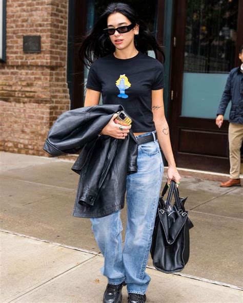 Dua Lipa out and about in New York City. - 01/10/22 | Celebrity outfits ...