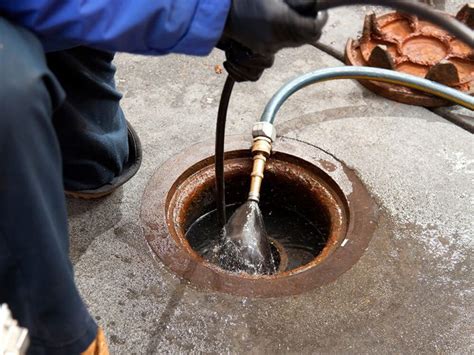 A Guide To Commercial Sewer Cleaning - abarcasewer