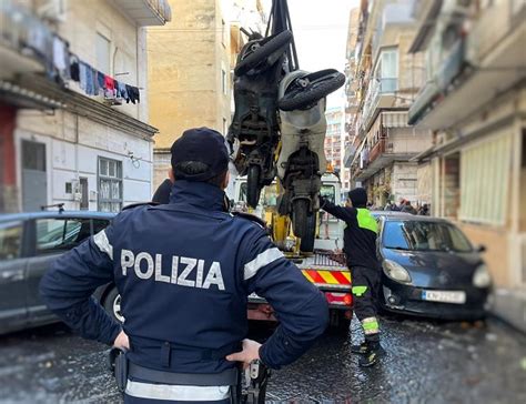 Napoli Alto Impatto A Secondigliano E San Pietro A Patierno Rimossi