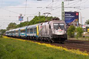 470 001 Siemens ES 64 U2 operated by MÁV START ZRt