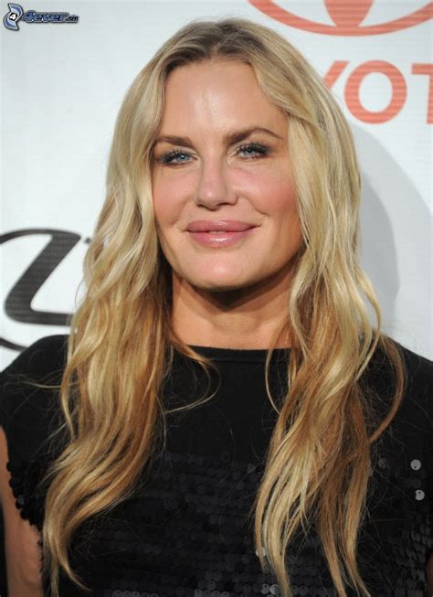 Daryl Hannah 2022