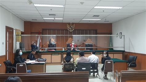 Sidang Kasus Investasi Iklan Bodong Hakim Cecar Saksi Soal Aliran Uang