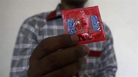 Too Soon San Francisco To Give Condoms To Middle Schoolers — Rt Usa News