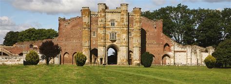 Thornton Abbey And Gatehouse Follow The Brown Signs