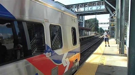 Septa Regional Rail Warminster Bound Silverliner Vs Departing Fern